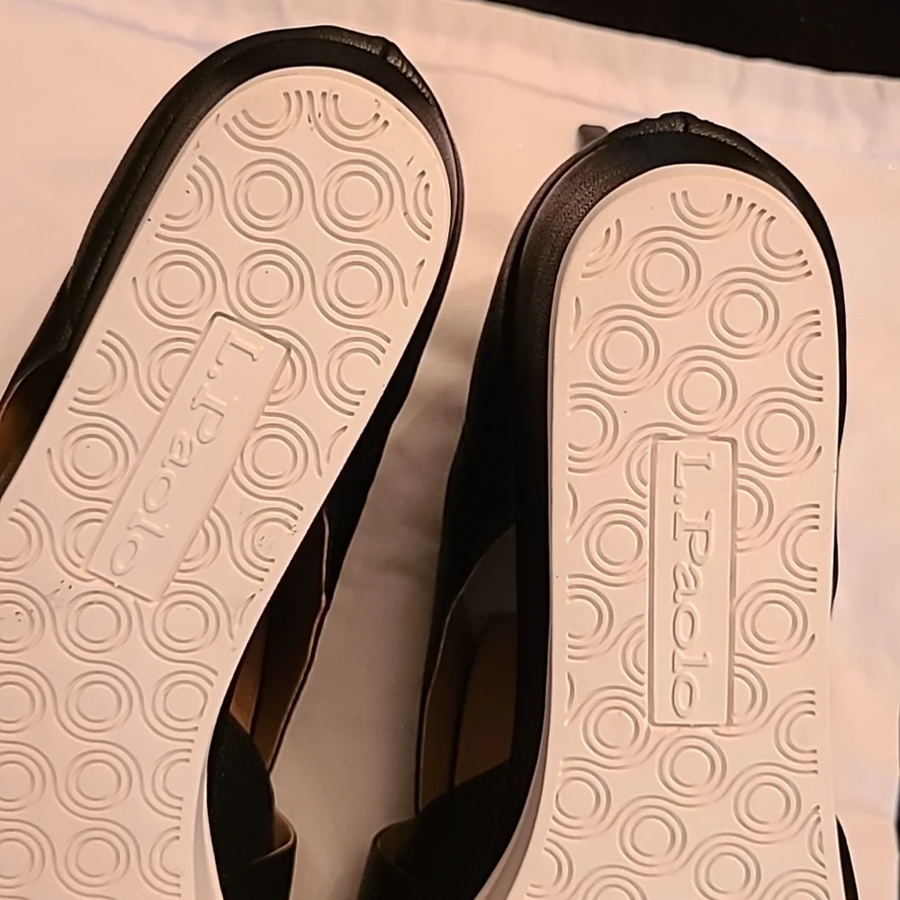 Linea Paolo Wedges - Picture 8 of 9
